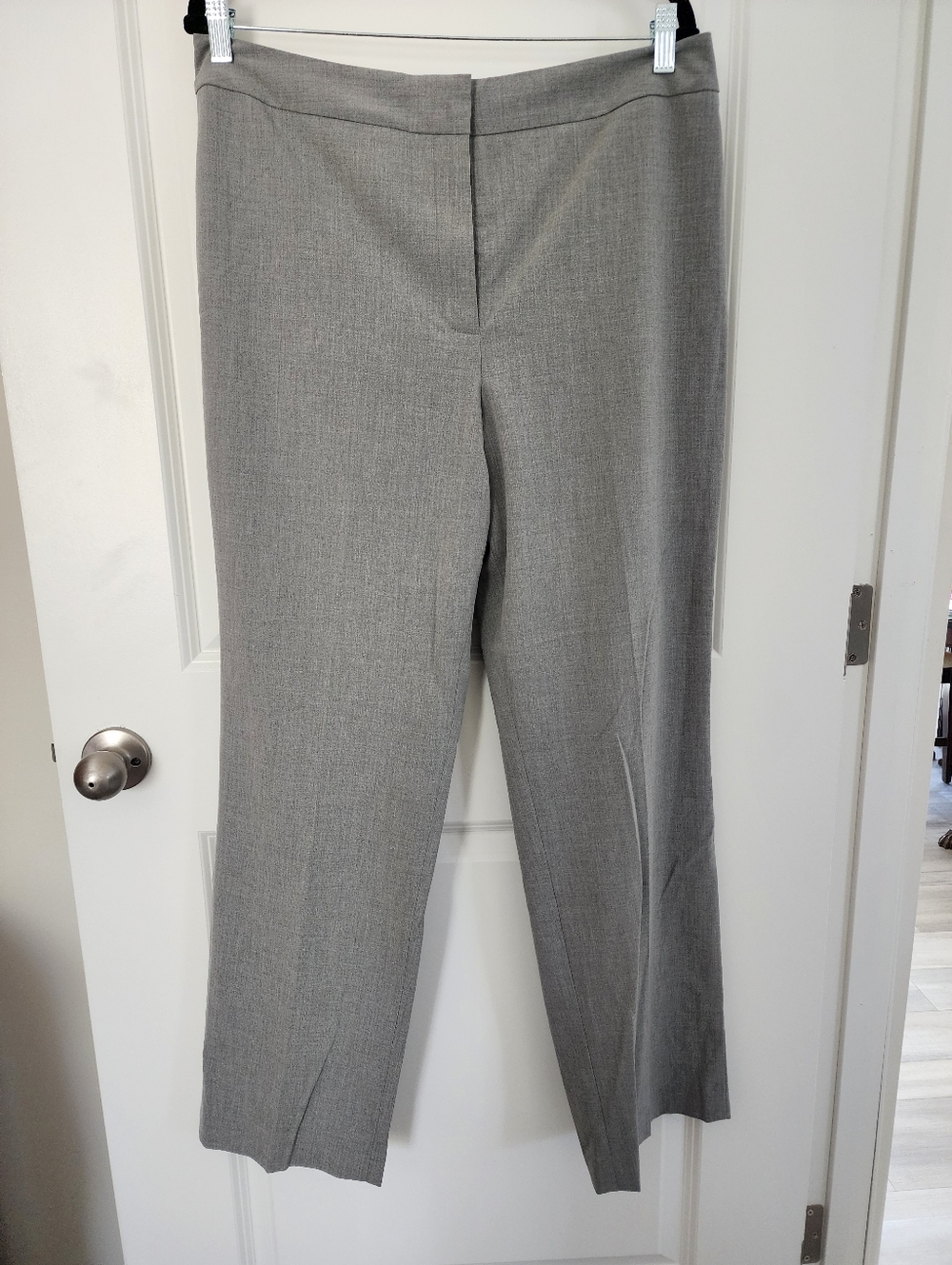 Talbots Women's Gray Straight-Leg Dress Pants With Stretch Size 16.